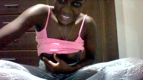 Snapshot of zainxxxx chatting on 05/16/26, 10:41 zainxxxx online show from 05/16/26, 10:41