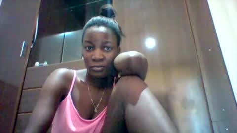 Snapshot of zainxxxx chatting on 05/18/26, 04:07 zainxxxx online show from 05/18/26, 04:07