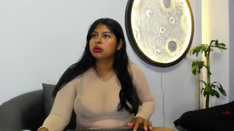 Snapshot of zaira_17 chatting on 11/10/25, 03:49 Zaira online show from 11/10/25, 03:49