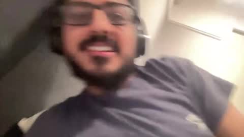 Snapshot of zakariyarashid545 chatting on 09/26/25, 03:16 Zak27 online show from 09/26/25, 03:16