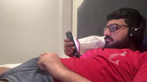 Snapshot of zakariyarashid545 chatting on 09/29/25, 06:13 Zak27 online show from 09/29/25, 06:13