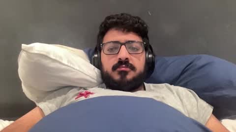 Snapshot of zakariyarashid545 chatting on 10/14/25, 11:55 Zak27 online show from 10/14/25, 11:55