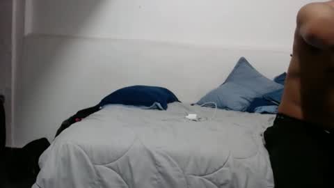 Snapshot of zaleh436460 chatting on 09/09/25, 08:03 RAJ online show from 09/09/25, 08:03