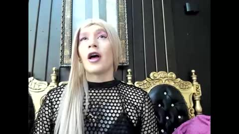 Megan online show from 04/17/26, 03:09