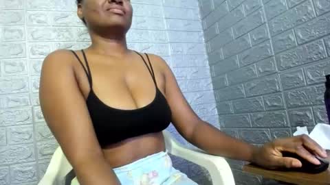 Zamara   online show from 11/18/25, 11:25