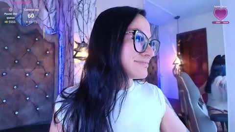   online show from 12/14/25, 05:51