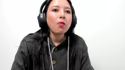 zammii69 online show from 11/23/25, 03:01