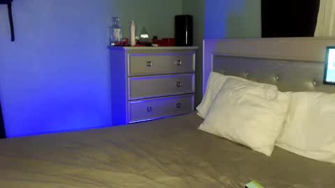 Edii online show from 01/10/25, 01:53