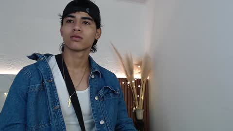 Zander online show from 01/04/25, 12:38