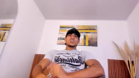 Zander online show from 10/11/25, 01:20