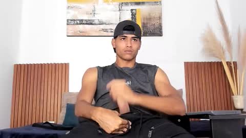 Zander online show from 10/30/25, 01:34