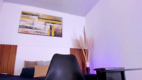 Zander online show from 11/18/25, 01:26