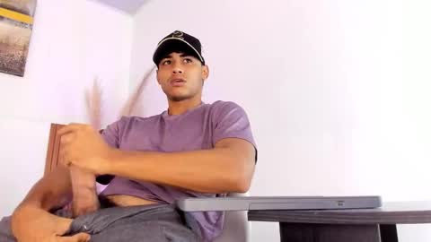 Zander online show from 02/04/26, 12:44