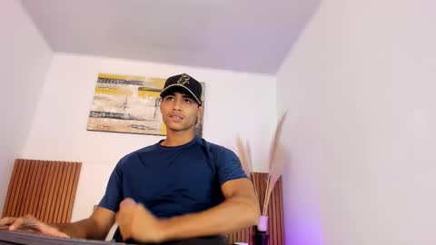 Zander online show from 03/04/26, 01:17