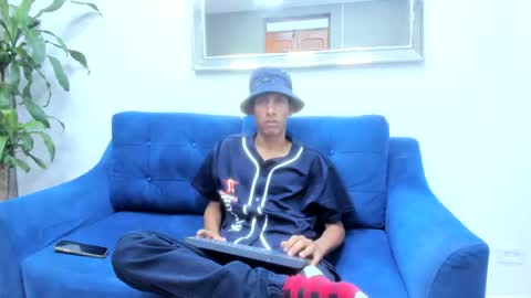 Snapshot of zane_belville chatting on 05/13/26, 11:29 Zane Belville online show from 05/13/26, 11:29