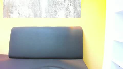 zane online show from 04/11/26, 12:53