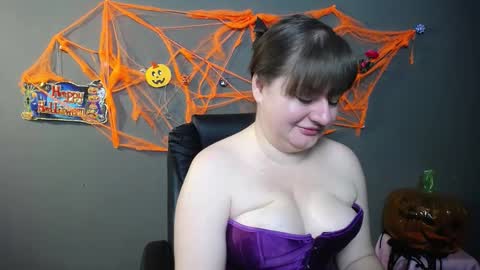 zannadreil online show from 11/02/25, 07:05