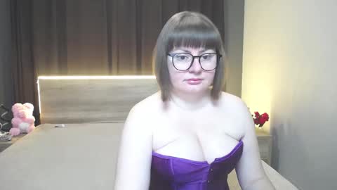 zannadreil online show from 02/14/26, 06:59