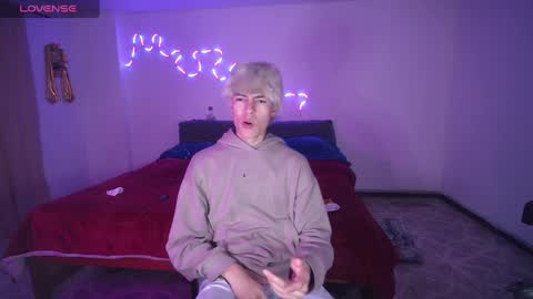 Tiiago Mallz online show from 12/30/24, 08:54