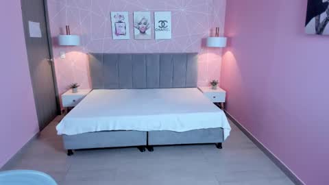 Zara Sweet  online show from 02/11/25, 12:48