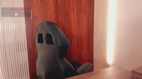 Zara online show from 11/13/25, 01:43