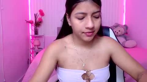 Zara online show from 04/18/26, 12:09