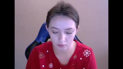 Snapshot of zara_golden chatting on 02/06/25, 07:56 chaturcum online show from 02/06/25, 07:56