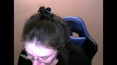 Snapshot of zara_golden chatting on 02/14/25, 02:28 chaturcum online show from 02/14/25, 02:28