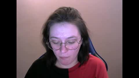 Snapshot of zara_golden chatting on 02/19/25, 10:23 chaturcum online show from 02/19/25, 10:23