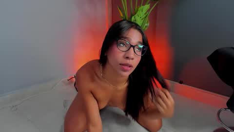 Zara online show from 02/24/26, 02:48