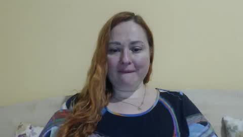 Snapshot of zara_red chatting on 04/25/26, 10:40 Kate. if im not here im here foxy red333 online show from 04/25/26, 10:40
