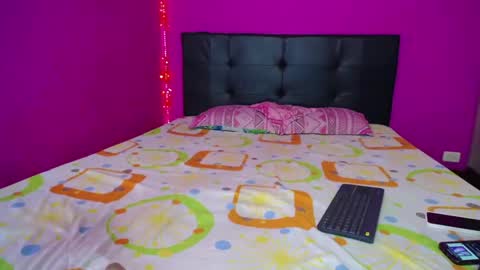 ZARA ANYELINA online show from 01/08/25, 08:27