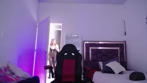 Zara online show from 10/25/25, 06:13