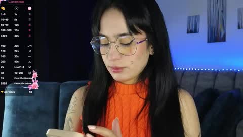 zaradames_ online show from 11/08/25, 02:45