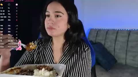Snapshot of zaradames_ chatting on 06/11/26, 04:54 zaradames_ online show from 06/11/26, 04:54