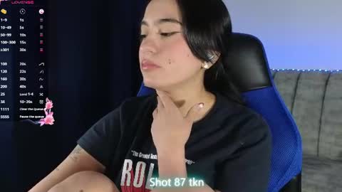 Snapshot of zaradames_ chatting on 07/01/26, 02:02 zaradames_ online show from 07/01/26, 02:02