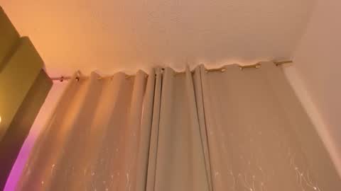 Zara . online show from 02/23/26, 12:13