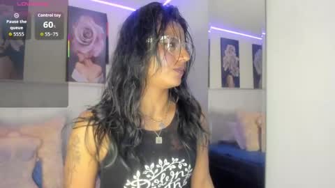 Snapshot of zarahbennet chatting on 05/04/26, 07:43 Zarah online show from 05/04/26, 07:43