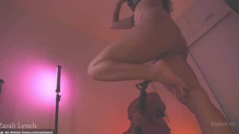 Miss Lynch   Next show  2911 online show from 04/06/26, 04:46