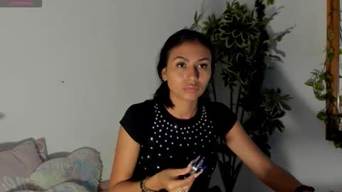 Snapshot of zaralim chatting on 01/08/26, 05:59 Zara Lim online show from 01/08/26, 05:59