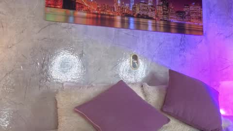 ZaraQuiinn online show from 02/18/26, 02:24