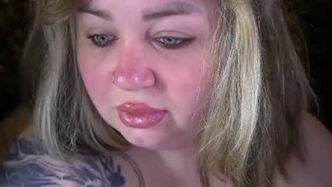 Snapshot of zarareign_ chatting on 07/01/26, 07:35 Lola online show from 07/01/26, 07:35