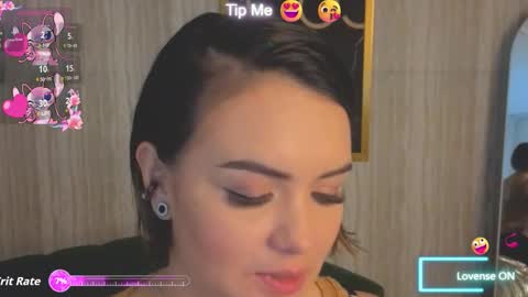 Isabella online show from 02/25/26, 12:59