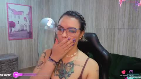 Isabella online show from 06/05/26, 01:06