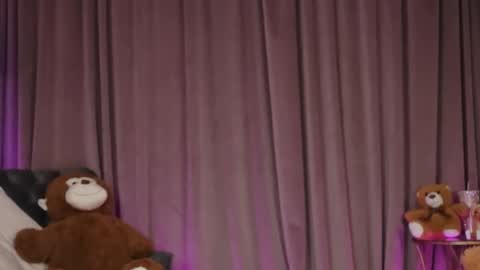 zariaavera online show from 03/31/26, 07:36