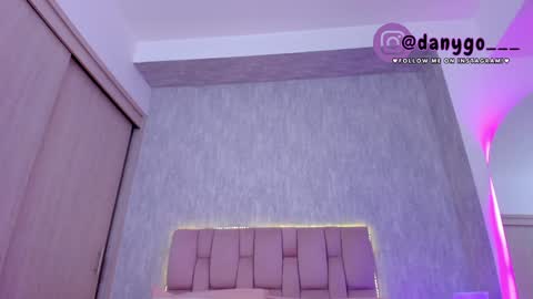 Zariana online show from 01/31/25, 12:28