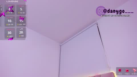 Zariana online show from 10/05/25, 11:02