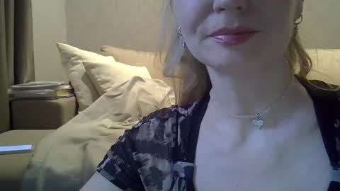 Snapshot of zarinaswift chatting on 04/30/26, 04:52 Zarina Swift online show from 04/30/26, 04:52