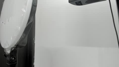 Zarina Waynne online show from 11/23/25, 08:19