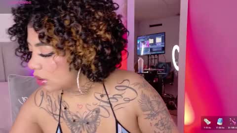 zaya_1 online show from 11/24/25, 12:16